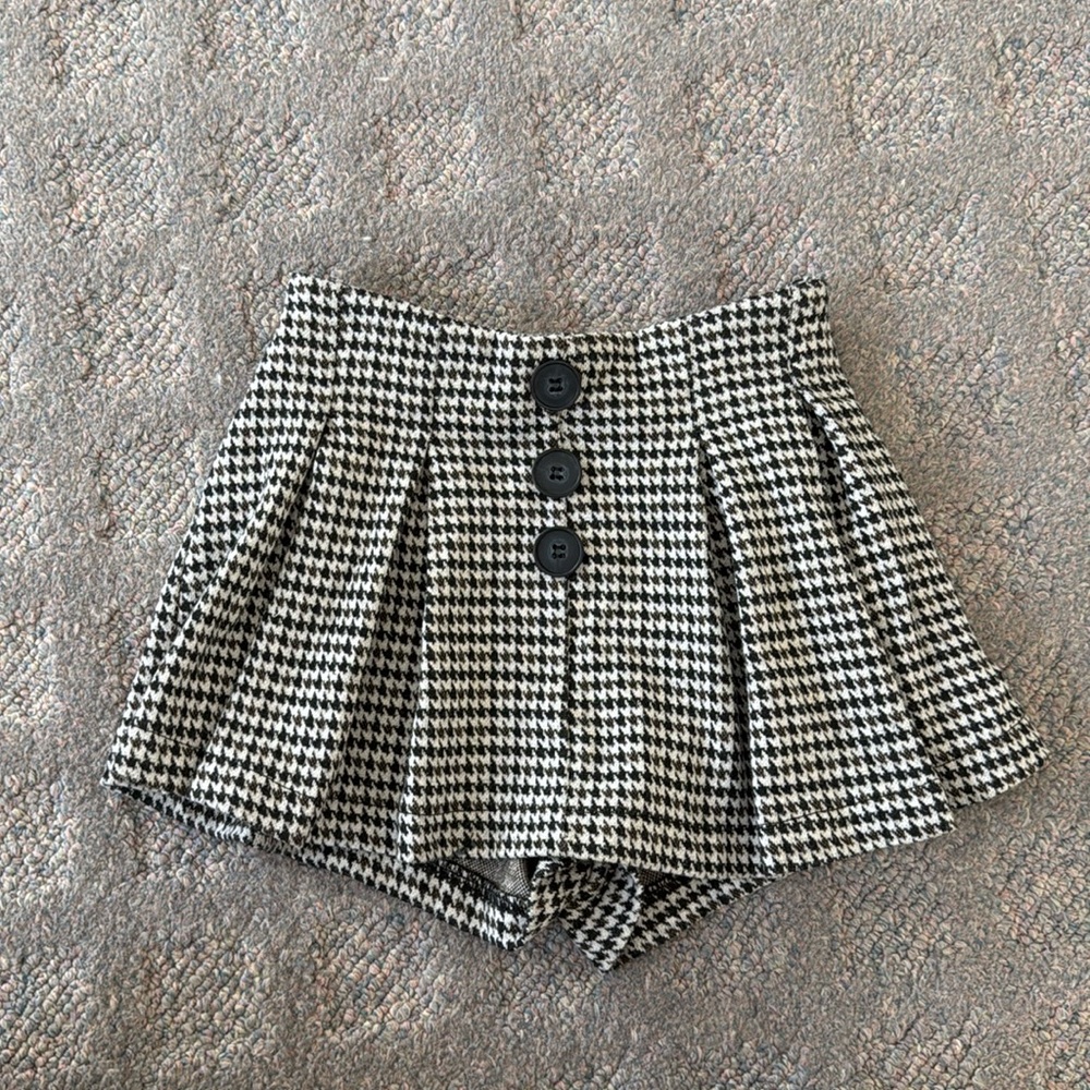 Zara skort